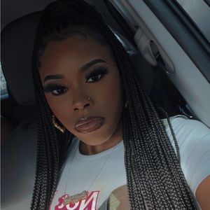 Meet your Posher, Quazanay